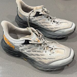 Hoka Speedgoat 5 11M 2E